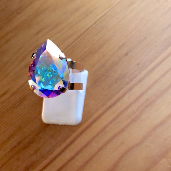 Aurora Borealis Pear Crystal Statement Ring - Picture 15 of 17